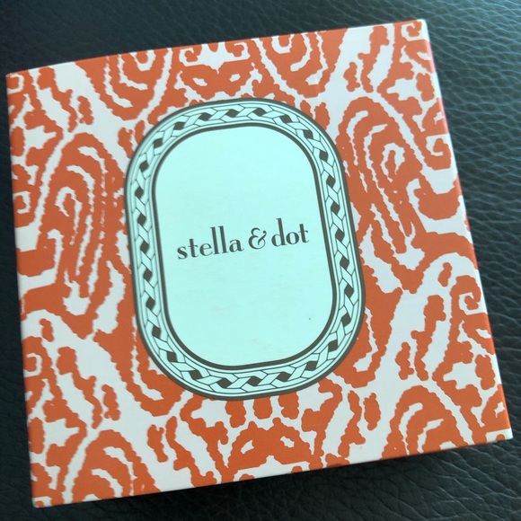 Stella & Dot Vintage Coin Necklace - Picture 5 of 6